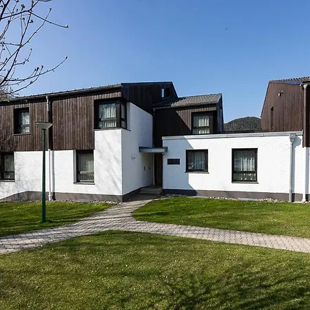 Appartamento Maurers Schlierseetraum 1 Hochwertige Erdgeschosswohnung Mit Allen Raffinessen Erfreut Sich Auch Urlauber Idealerweise Fuer Paar Mit Kindern Geeignet Und Vierbeiner Dank Des Tollen Zauns Auf Der Terrasse Stylisch Und Edel Von Der Ausstattung Mit 64 Q Schliersee