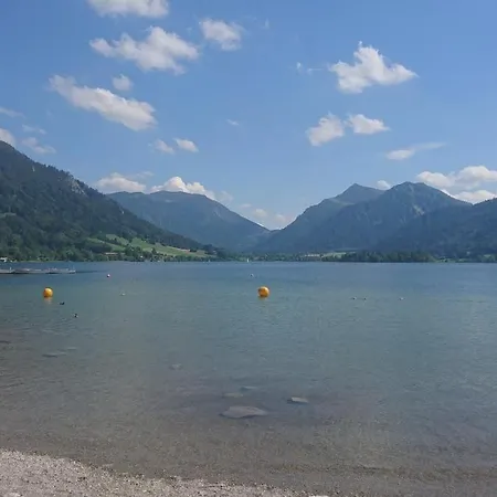 Apartment Maurers Schlierseetraum: Stylish Ground Floor With Enclosed Terrace Schliersee